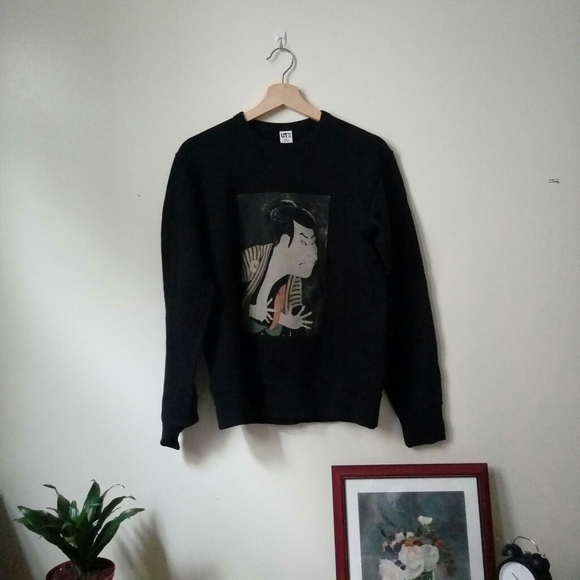Black graphic sweatshirt NWOT - Picture 1 of 3